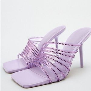 Zara lavanda lilac high heel vinyl sandals with rhinestones